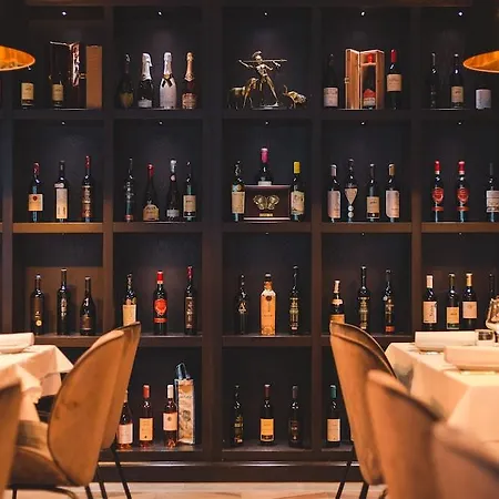 酒店 Boscovich Boutique 4*