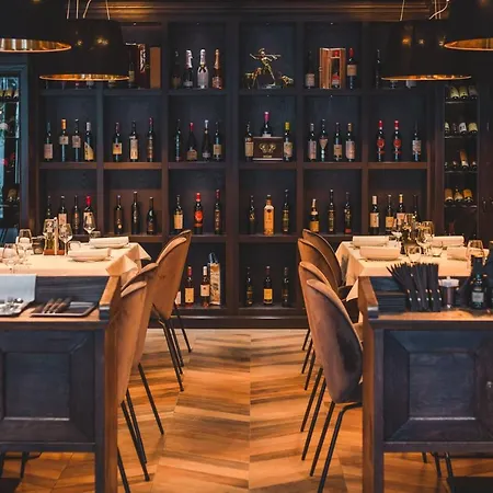 Boscovich Boutique 4* פודגוריצה